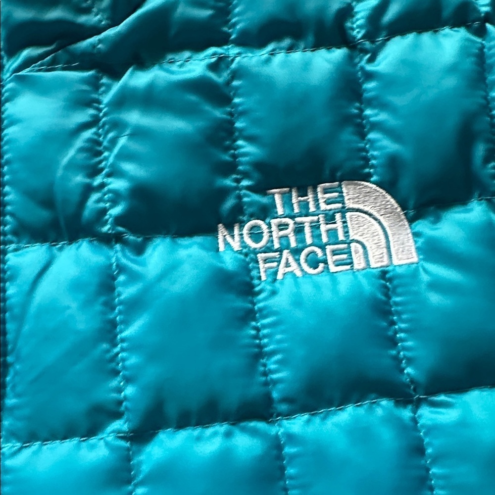 The North Face Thermal Insulation - Picture 3 of 4